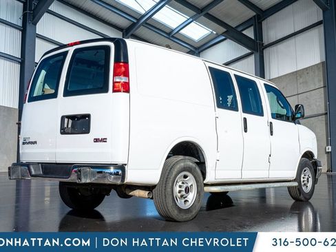 Used 2024 GMC Savana 2500 w/ Driver Convenience Package image 38