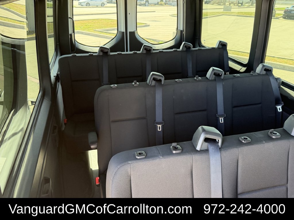 Used 2025 Mercedes-Benz Sprinter 2500 image 30