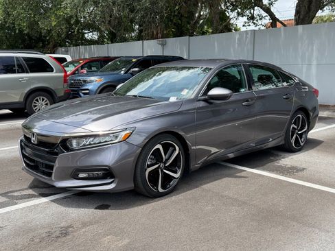Used 2020 Honda Accord Sport image 3