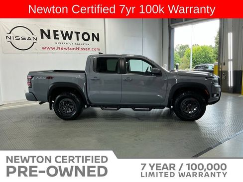 Used 2025 Nissan Frontier PRO-4X AWD/4WD image 4
