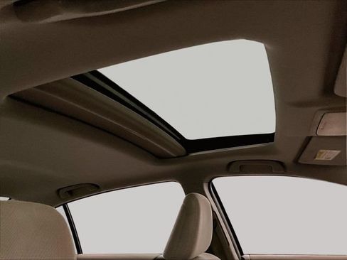 Used 2017 Honda Accord EX image 22