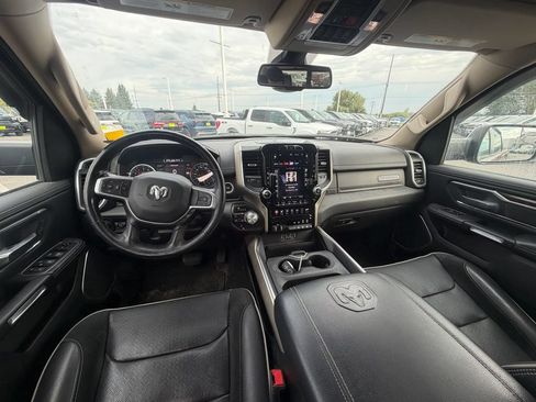 Used 2020 RAM 1500 Laramie AWD/4WD image 3
