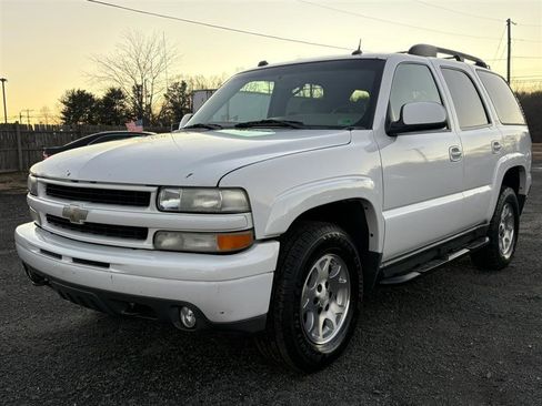 Used 2004 Chevrolet Tahoe Z71 w/ Z71 Preferred Equipment Group image 1