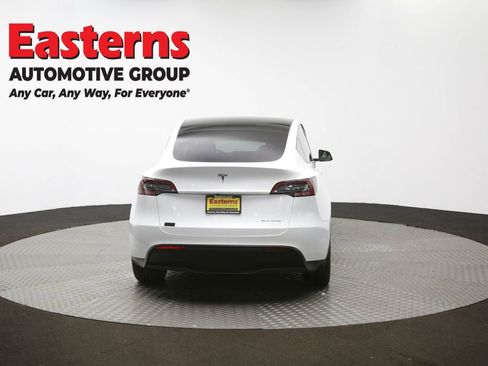 Used 2023 Tesla Model Y Long Range image 35