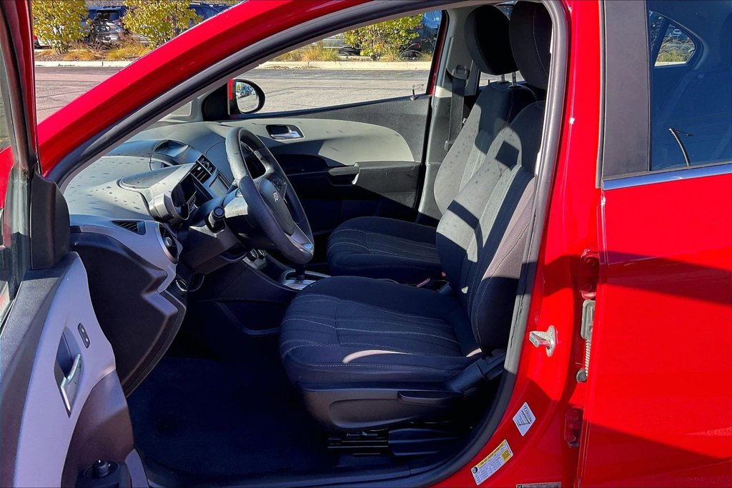 Used 2014 Chevrolet Sonic LT w/ Advanced Safety Package FWD image 29