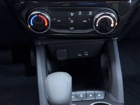 New 2026 Chevrolet TrailBlazer LT w/ Midnight Edition FWD image 15