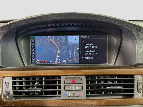 Used 2012 BMW 328i Convertible image 17