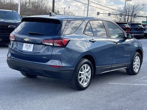 Certified 2024 Chevrolet Equinox LS w/ LS Convenience Package image 13