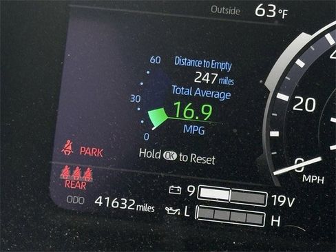 Used 2023 Toyota Tundra Capstone image 17