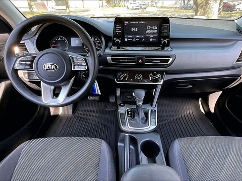 Used 2021 Kia Seltos LX image 7