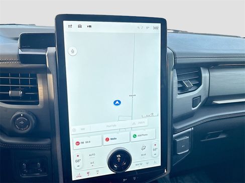 Used 2024 Ford Expedition Max Platinum image 13