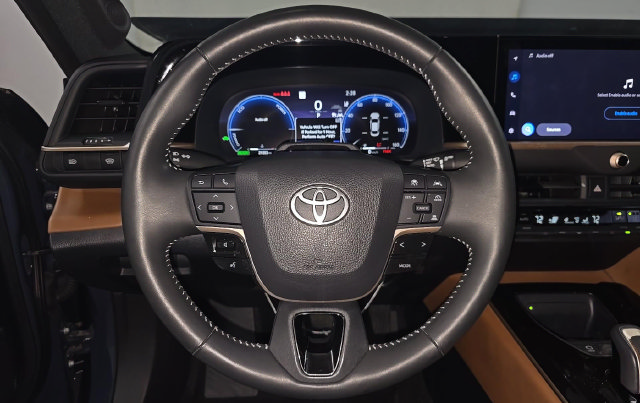 Used 2026 Toyota Crown w/ Advanced Technology Package AWD/4WD image 8