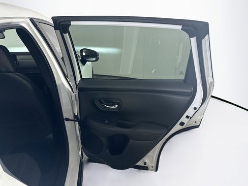 Used 2024 Honda HR-V Sport image 29