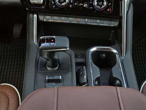 New 2026 GMC Sierra 1500 Denali Ultimate AWD/4WD image 18