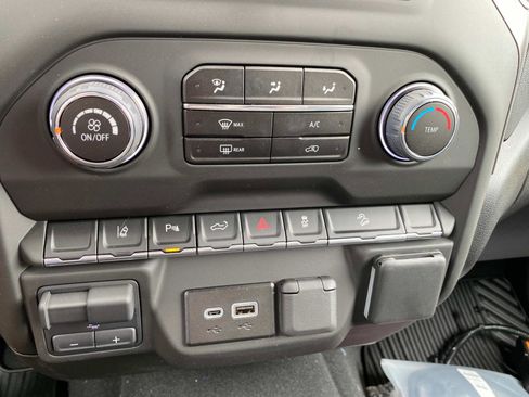 New 2025 Chevrolet Silverado 2500 Custom w/ Custom Value Package image 9