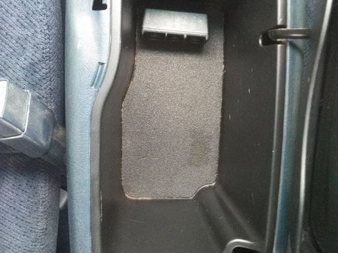 Used 1997 Chevrolet Silverado 1500 4x4 Extended Cab w/ Preferred Equipment Group 2 image 11