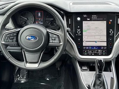 Certified 2025 Subaru Outback Premium AWD/4WD image 17