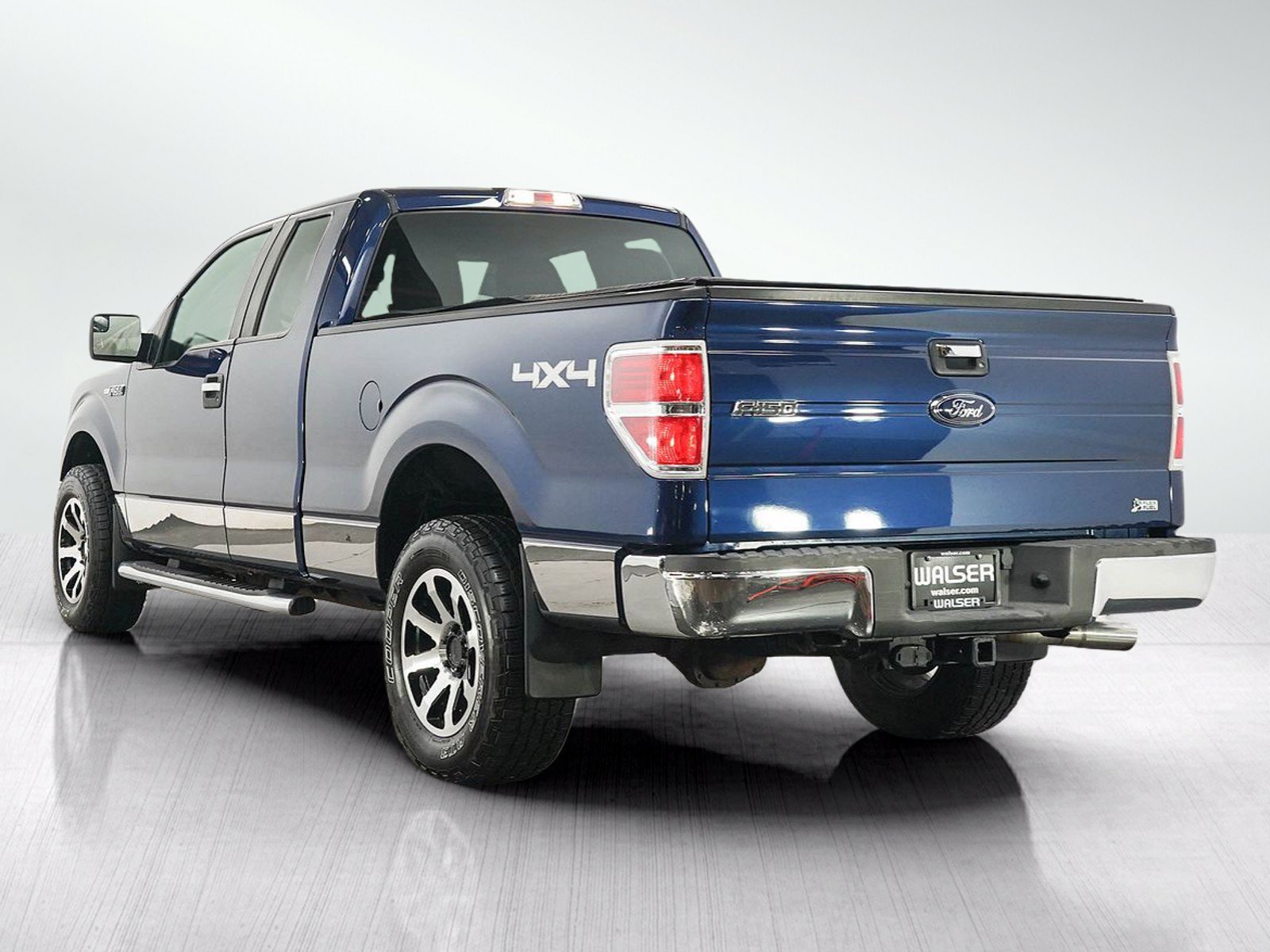 Used 2011 Ford F150 XLT w/ XLT Chrome Pkg AWD/4WD image 3