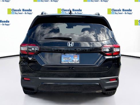 Certified 2026 Honda Pilot Sport image 7