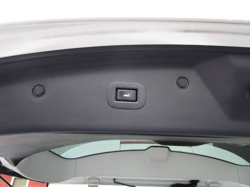 Used 2019 Nissan Armada Platinum w/ Captain's Chairs Package image 27