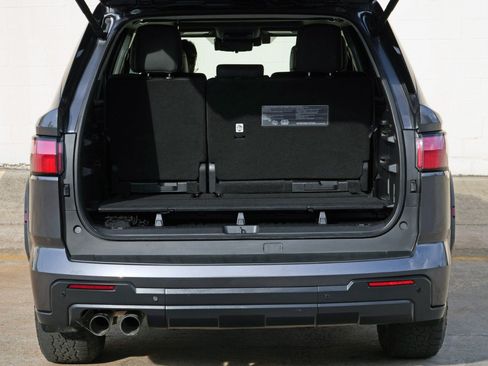 Used 2023 Toyota Sequoia TRD Pro AWD/4WD image 10
