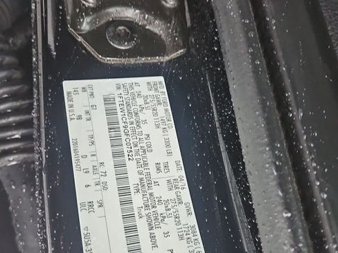 Used 2016 Ford F150 Platinum w/ Equipment Group 701A Luxury image 21