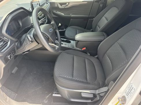 New 2026 Ford Escape Active FWD image 9