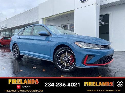 Used 2025 Volkswagen Jetta GLI Autobahn image 1