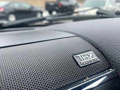 Used 2017 Lincoln Navigator Select image 64