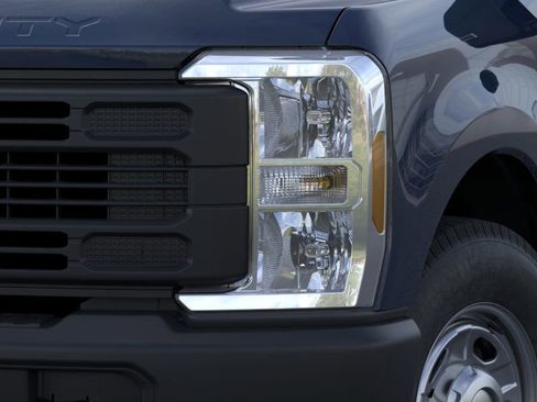 New 2025 Ford F250 XL image 18