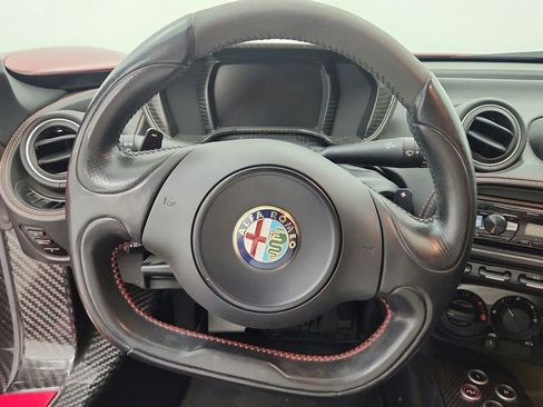 Used 2015 Alfa Romeo 4C Launch Edition w/ Convenience Group RWD image 26