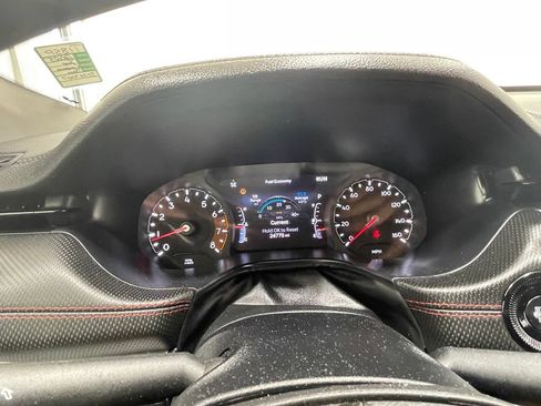 Used 2025 Jeep Compass Trailhawk AWD/4WD image 28