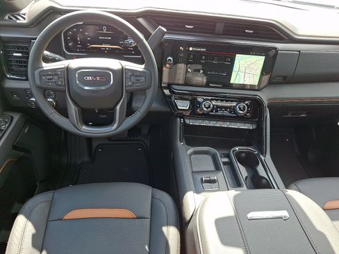 New 2026 Chevrolet Blazer LT w/ Convenience Package AWD/4WD image 11