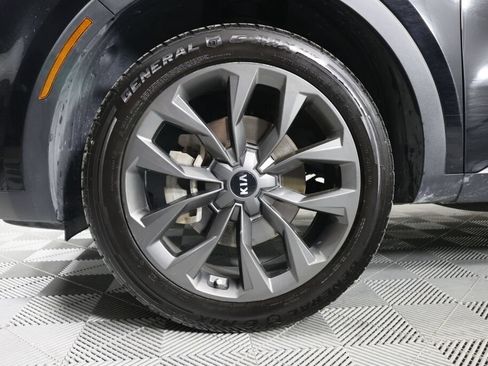 Used 2021 Kia Sorento EX w/ EX AWD X-Line Package image 9