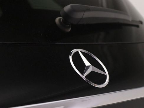 Certified 2022 Mercedes-Benz GLC 300 GLC 300 image 23