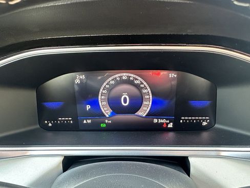 New 2026 Volkswagen Taos SE FWD image 22
