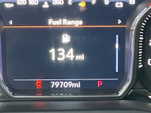 Used 2021 GMC Yukon Denali image 10