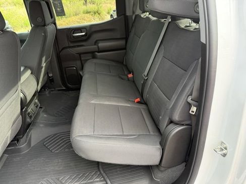 Used 2024 Chevrolet Silverado 1500 Custom Trail Boss w/ Dark Appearance Package image 25