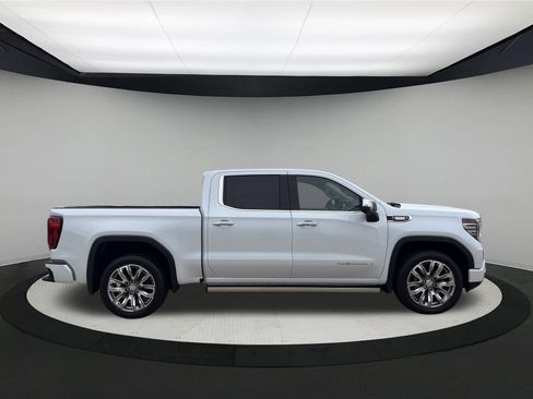New 2026 GMC Sierra 1500 Denali image 7