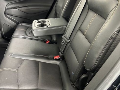 Used 2023 Chevrolet Equinox Premier AWD/4WD image 17