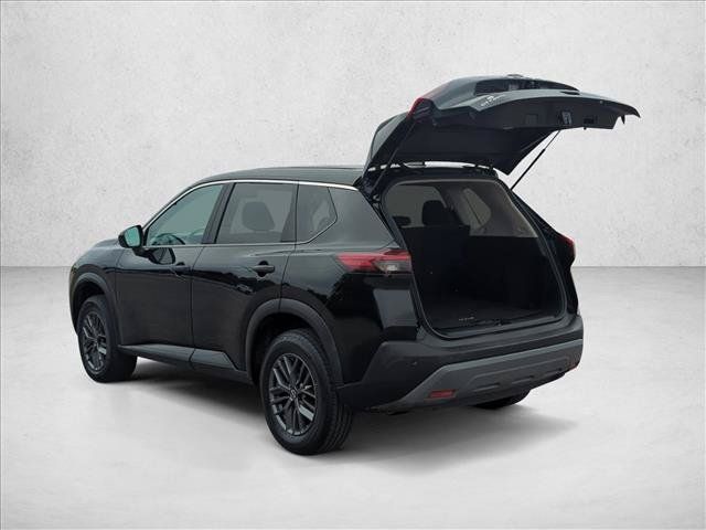 Used 2023 Nissan Rogue S FWD image 8