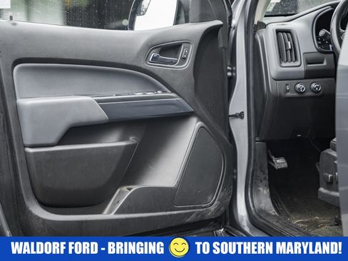 Used 2018 Chevrolet Colorado Z71 image 32