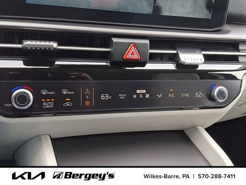 New 2026 Kia Sportage SX Prestige AWD/4WD image 13