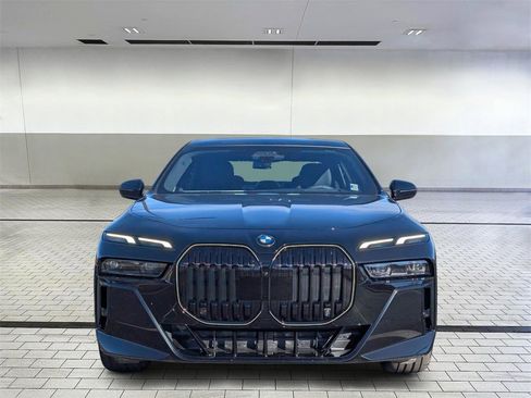 New 2026 BMW 740i xDrive image 8