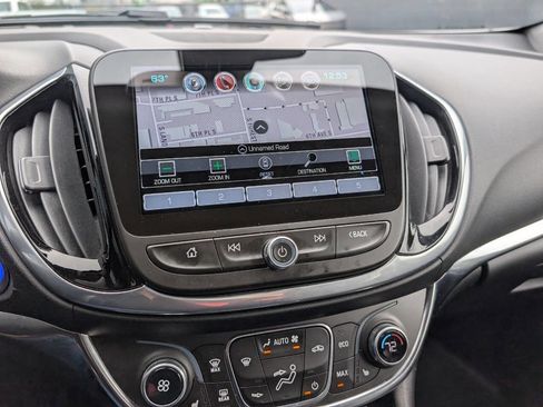 Used 2017 Chevrolet Volt Premier w/ Driver Confidence II Package image 12