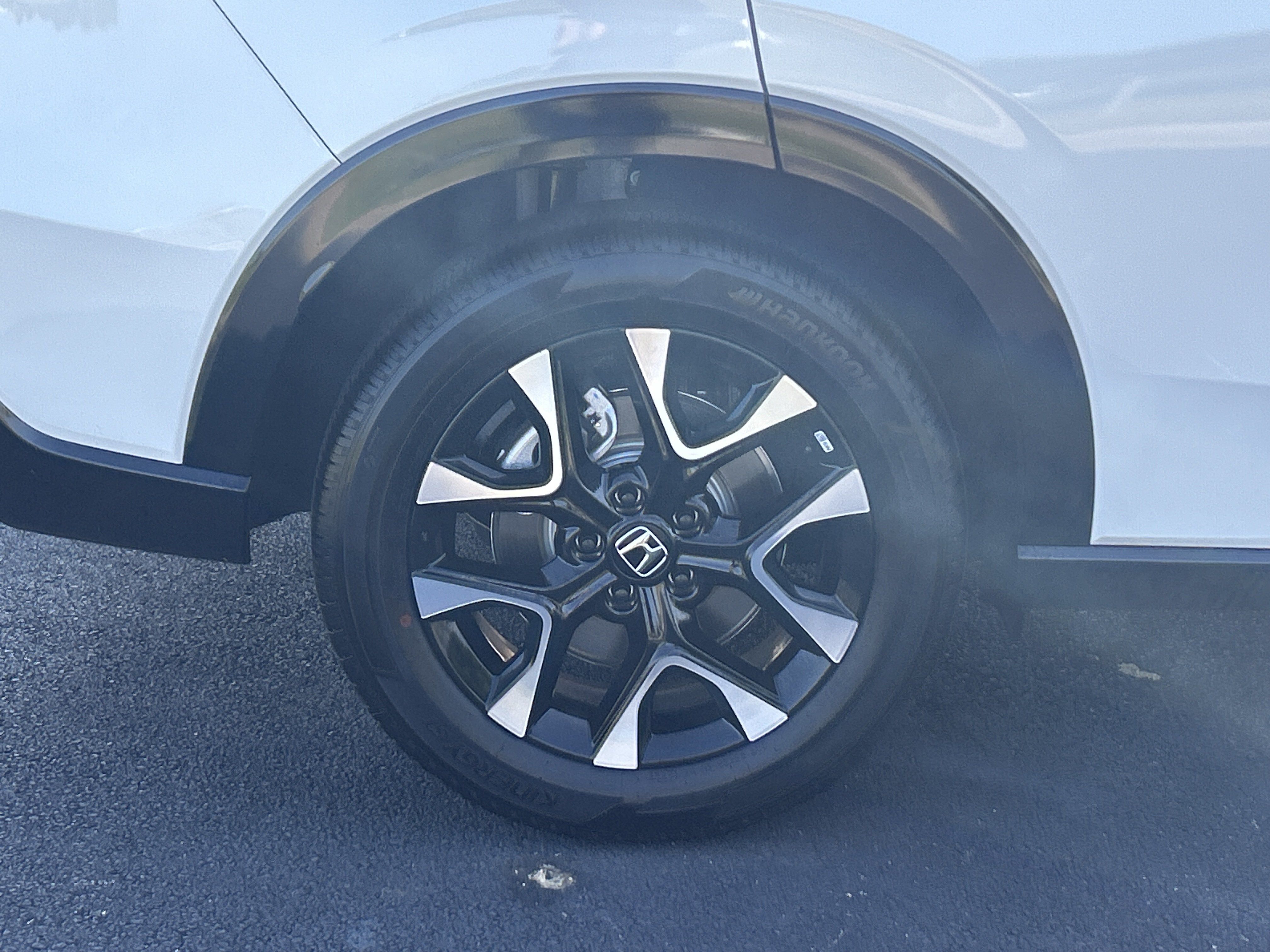 Certified 2027 Honda HR-V EX-L image 34
