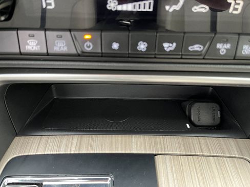 Used 2024 MAZDA CX-90 3.3 Turbo w/ Premium Package image 26