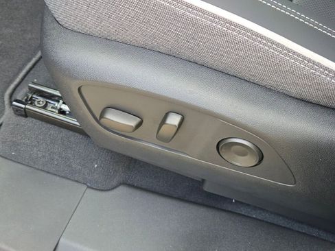 New 2026 GMC Sierra EV Elevation w/ Premium Package image 33