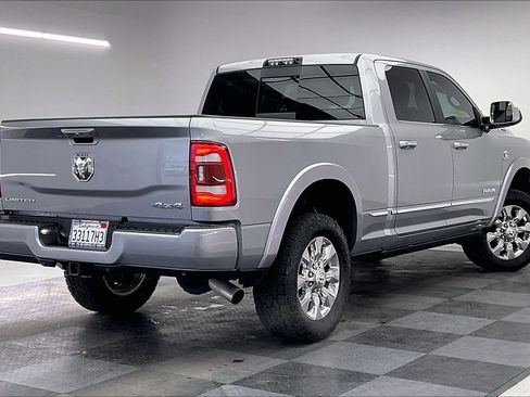 Used 2020 RAM 3500 Limited image 13