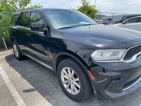 Used 2024 Dodge Durango SXT w/ Trailer Tow Group IV AWD/4WD image 5
